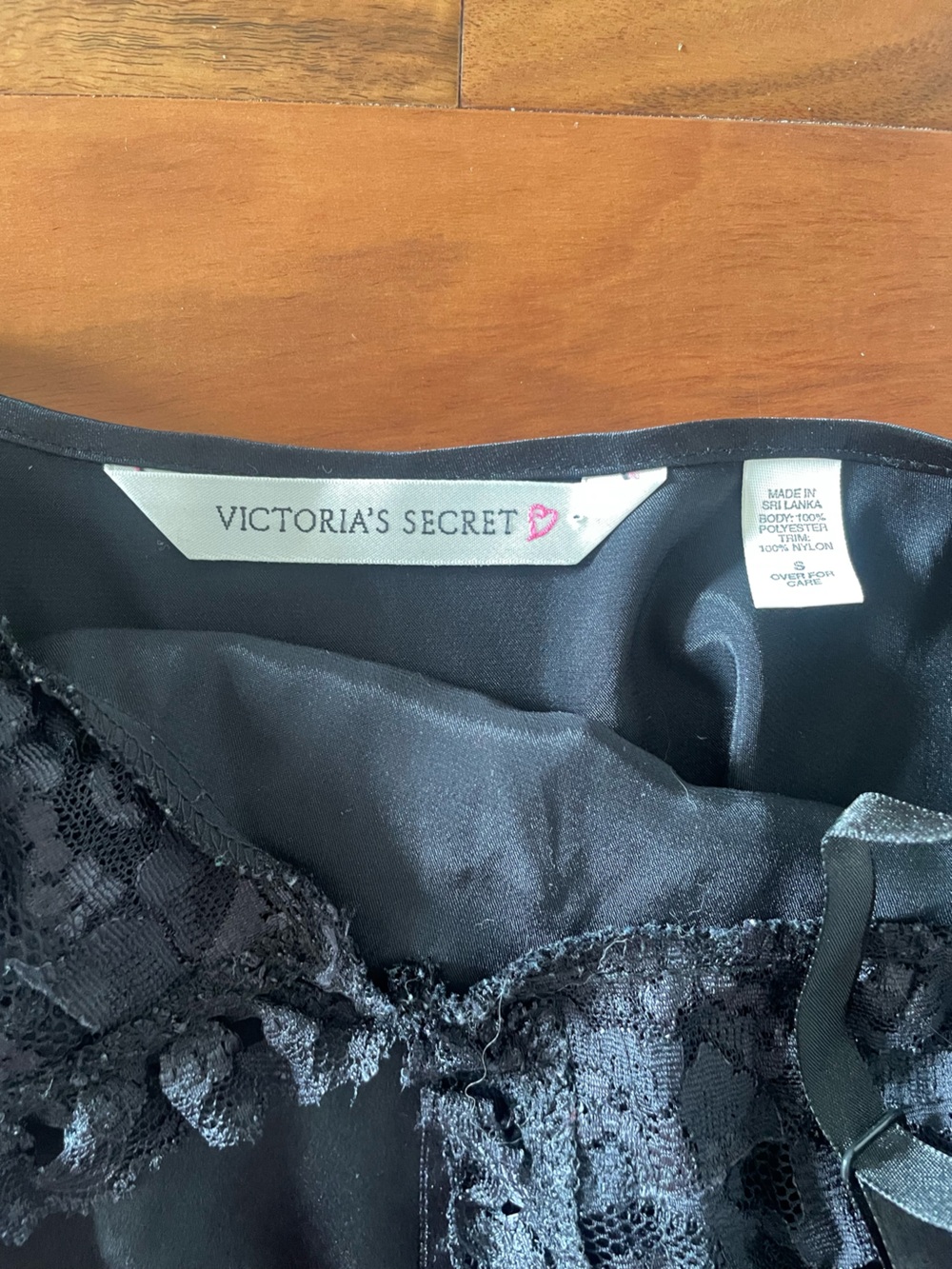 90’s Victoria's Secret Black Lace-Trim Satin Chemise - Picture 2 of 6